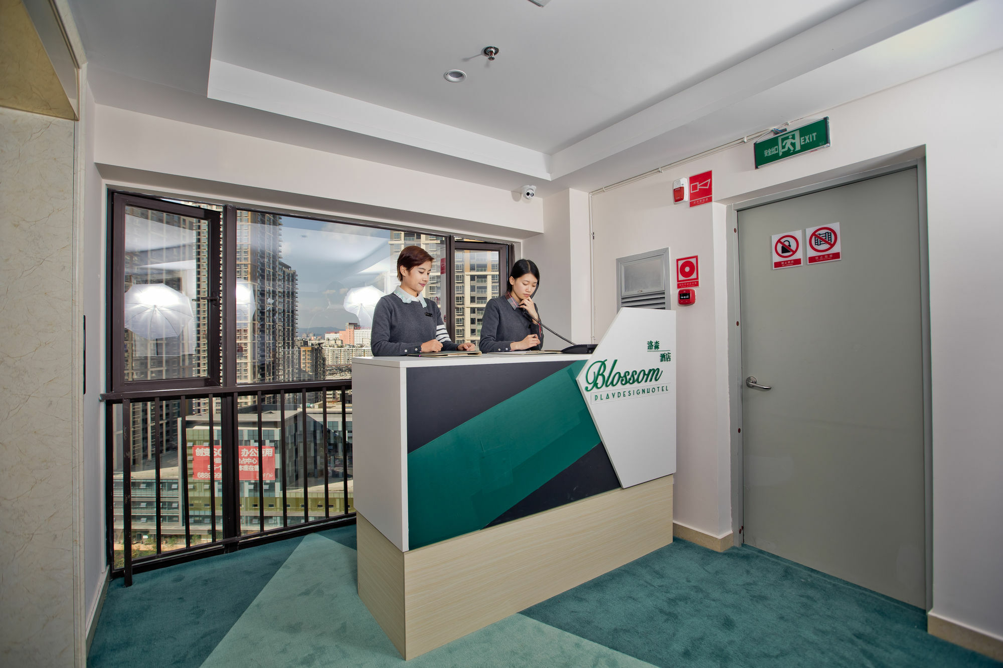 Blossom Play&Design Hotel Kunming Luaran gambar
